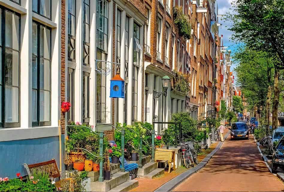 street in jordaan neighbourhood amsterdam