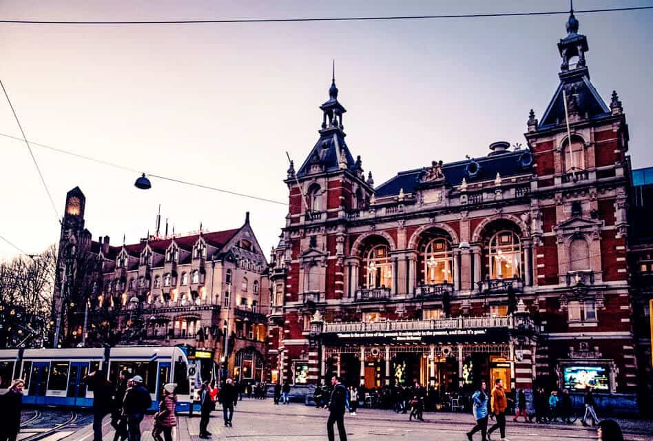 walking in amsterdam