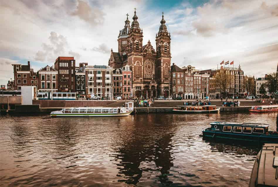 churches in amsterdam