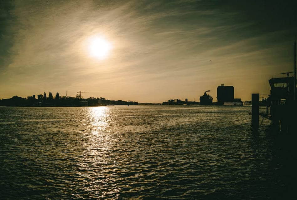 sunset-river-ij-amsterdam