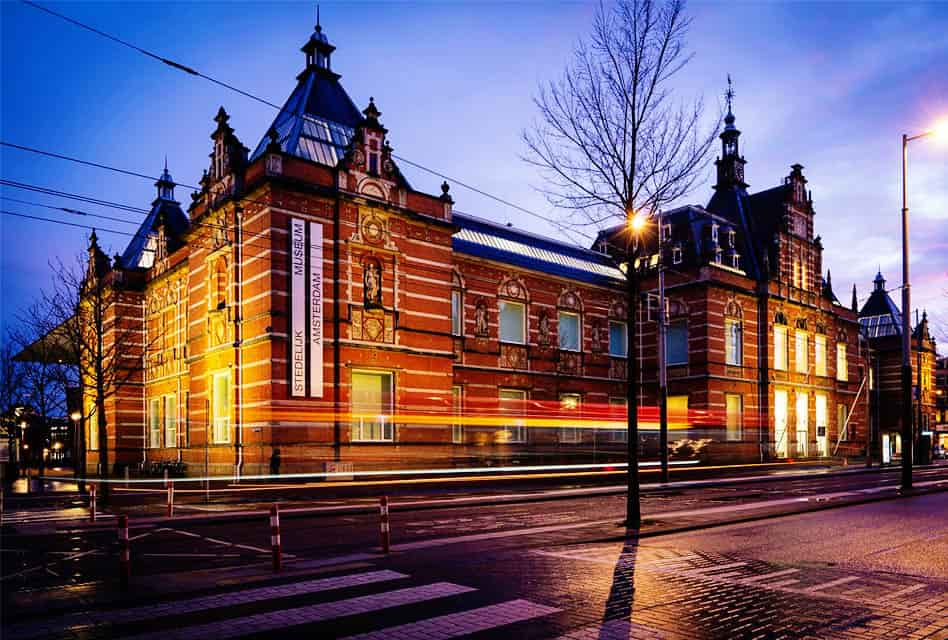 stedelijk museum amsterdam included in I amsterdam city card