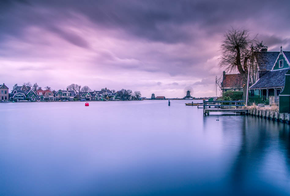 zaanse schans windmill green