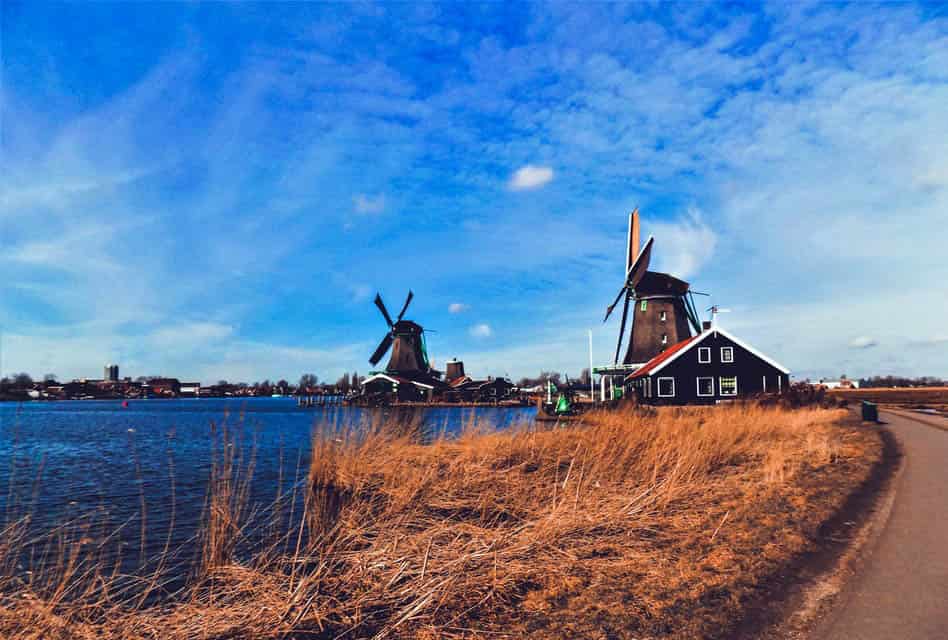 zaanse schans windmills on river