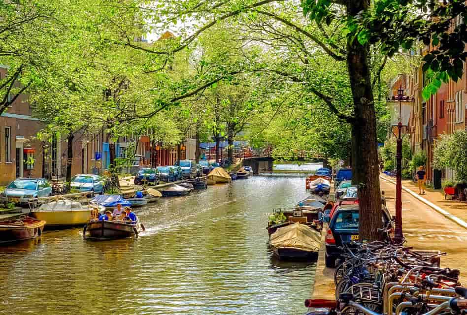 Jordaan canal view amsterdam