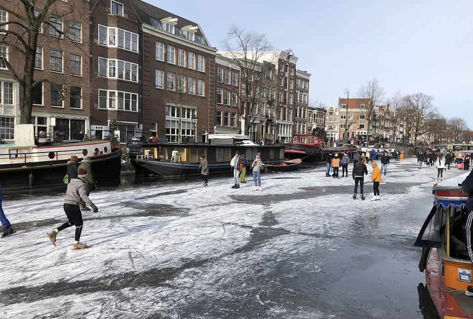 ice skating in amsterdam