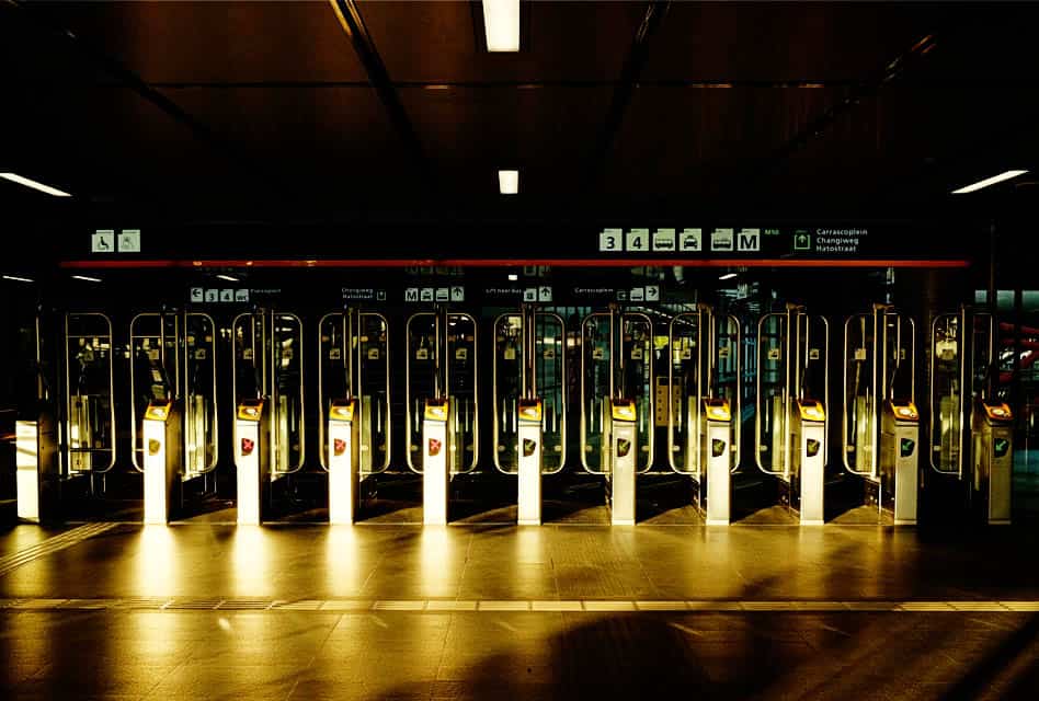 sloterdijk amsterdam entrance ticket barriers