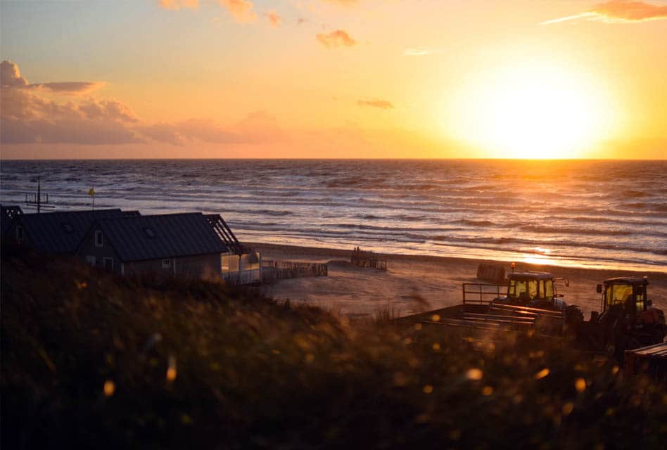 zadvoort beach sunset