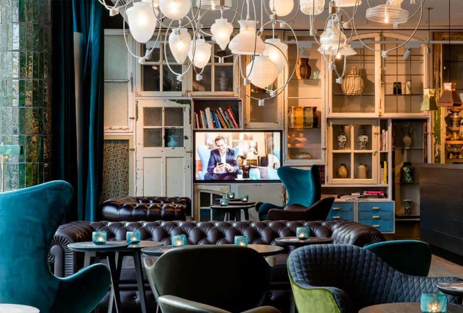 3-star-hotel-in-amsterdam-motel-one-waterlooplein-hotel-min