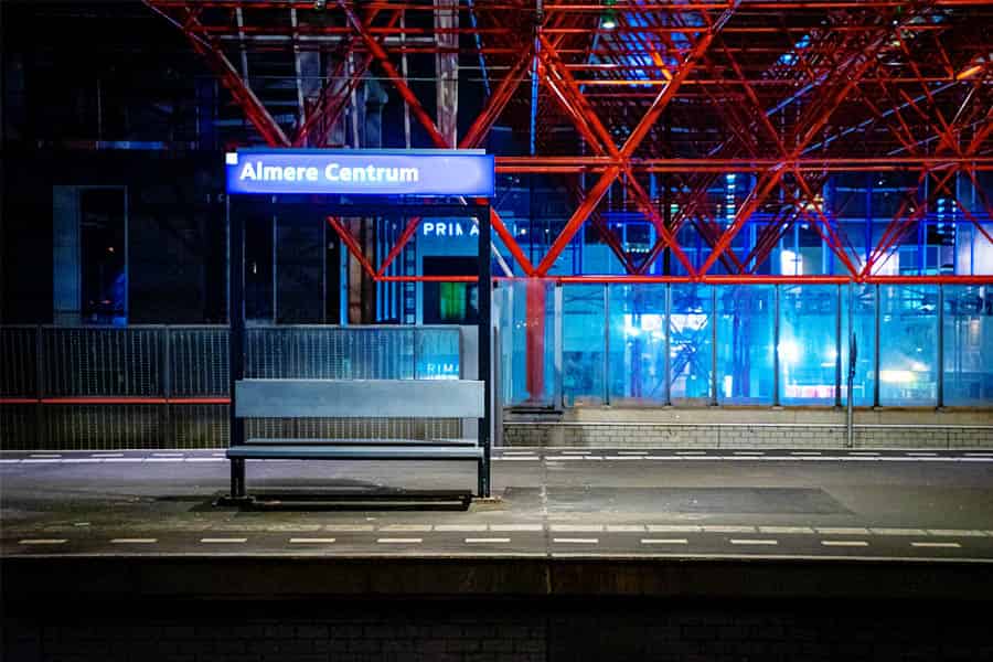 almere centrum station