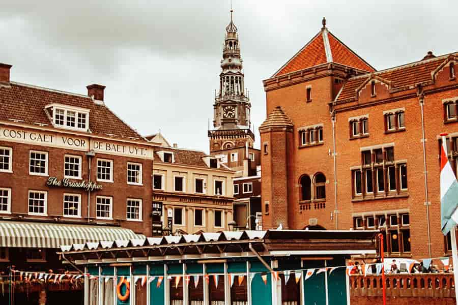 westerkerk through streets